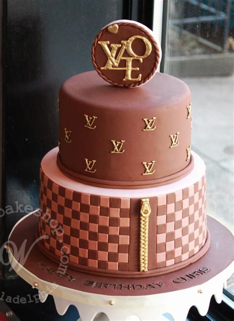 louis vuitton cakejes|louis vuitton cake topper.